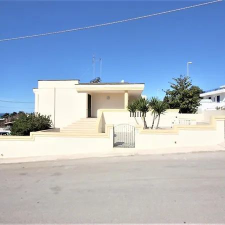 016 Belvedere By Salentoinvacanzacom Apartamento *
